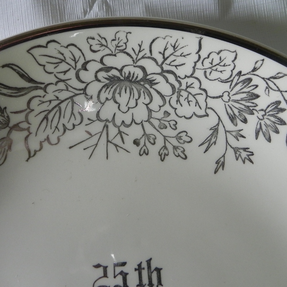 25th Anniversary Plate - Picture 2 of 7